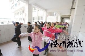 \"開(kāi)發(fā)商承諾買房入名校校長(zhǎng)嘆學(xué)校成賣樓籌碼\"