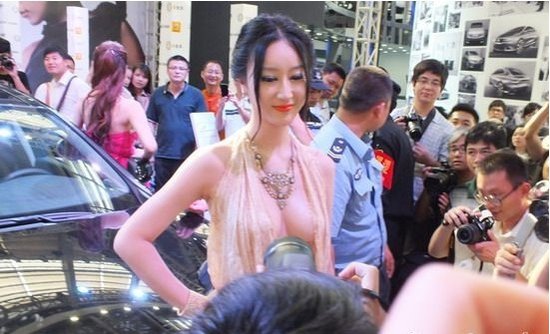 干露露2號(hào)亮相深港澳車展