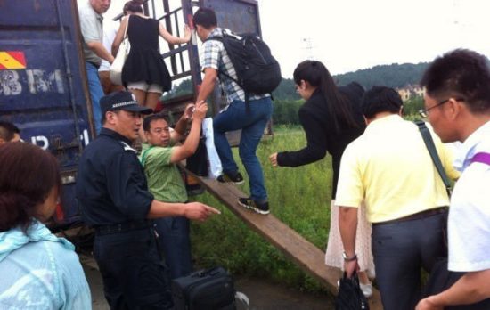 伊春機(jī)場擺渡車