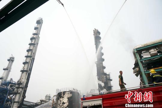 河南新鄉(xiāng)化工廠發(fā)生爆炸 調查發(fā)現(xiàn)傷者不只企業(yè)上報的5人