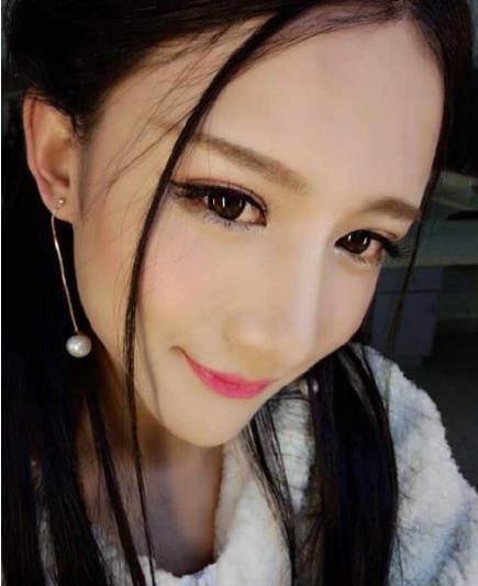 中國(guó)最美偽娘小燦
