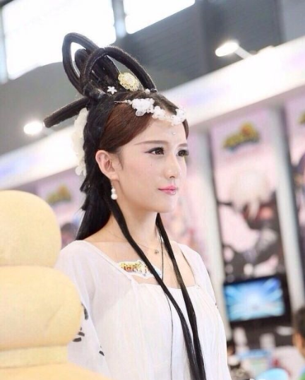 中國(guó)最美偽娘小燦