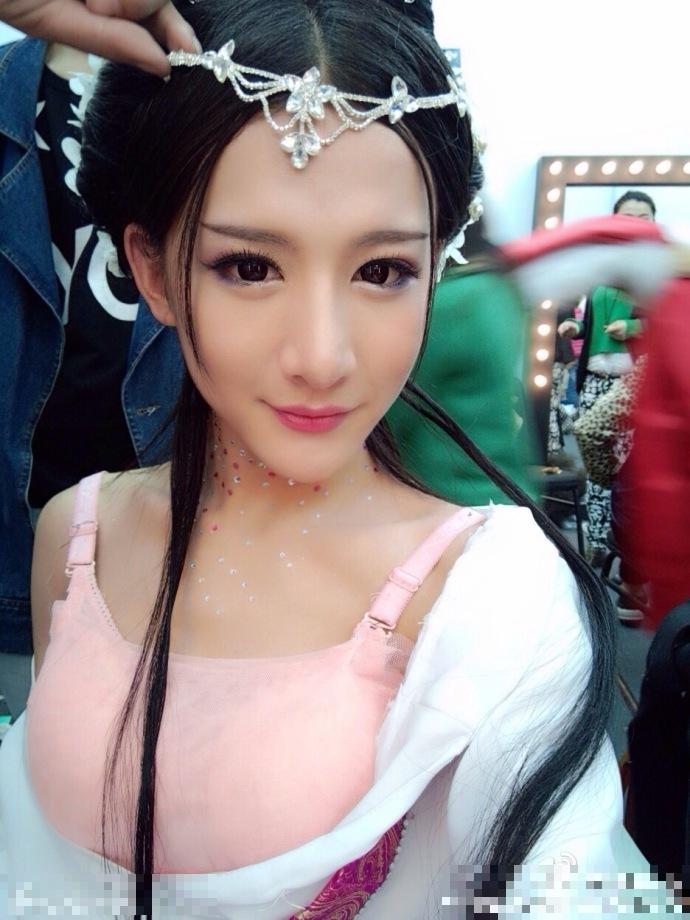 中國(guó)最美偽娘小燦