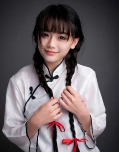 網(wǎng)絡(luò)女神成路人