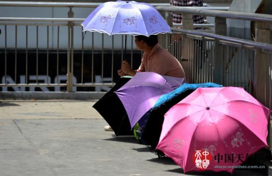 鄭州入夏后迎來高溫日，5月20日最高溫36.5℃。