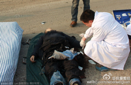 摩托車爆炸導(dǎo)致司機被炸死