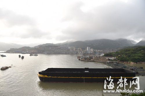 漁民撿回千萬(wàn)巨輪