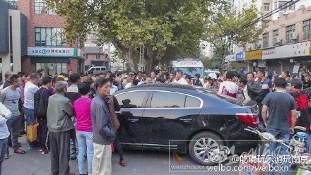 南京市區(qū)交通事故現(xiàn)場