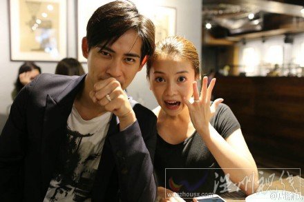 周渝民領證結(jié)婚