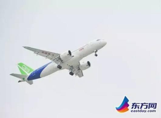 國(guó)產(chǎn)大飛機(jī)C919首飛