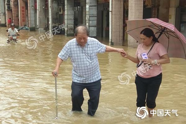 臺風摩羯給華北黃淮帶來大暴雨 華南強降雨持續(xù)