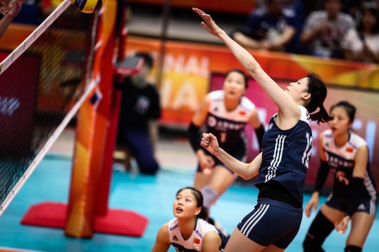 李盈瑩第三名 女排世錦賽銅牌戰李瑩瑩得20分